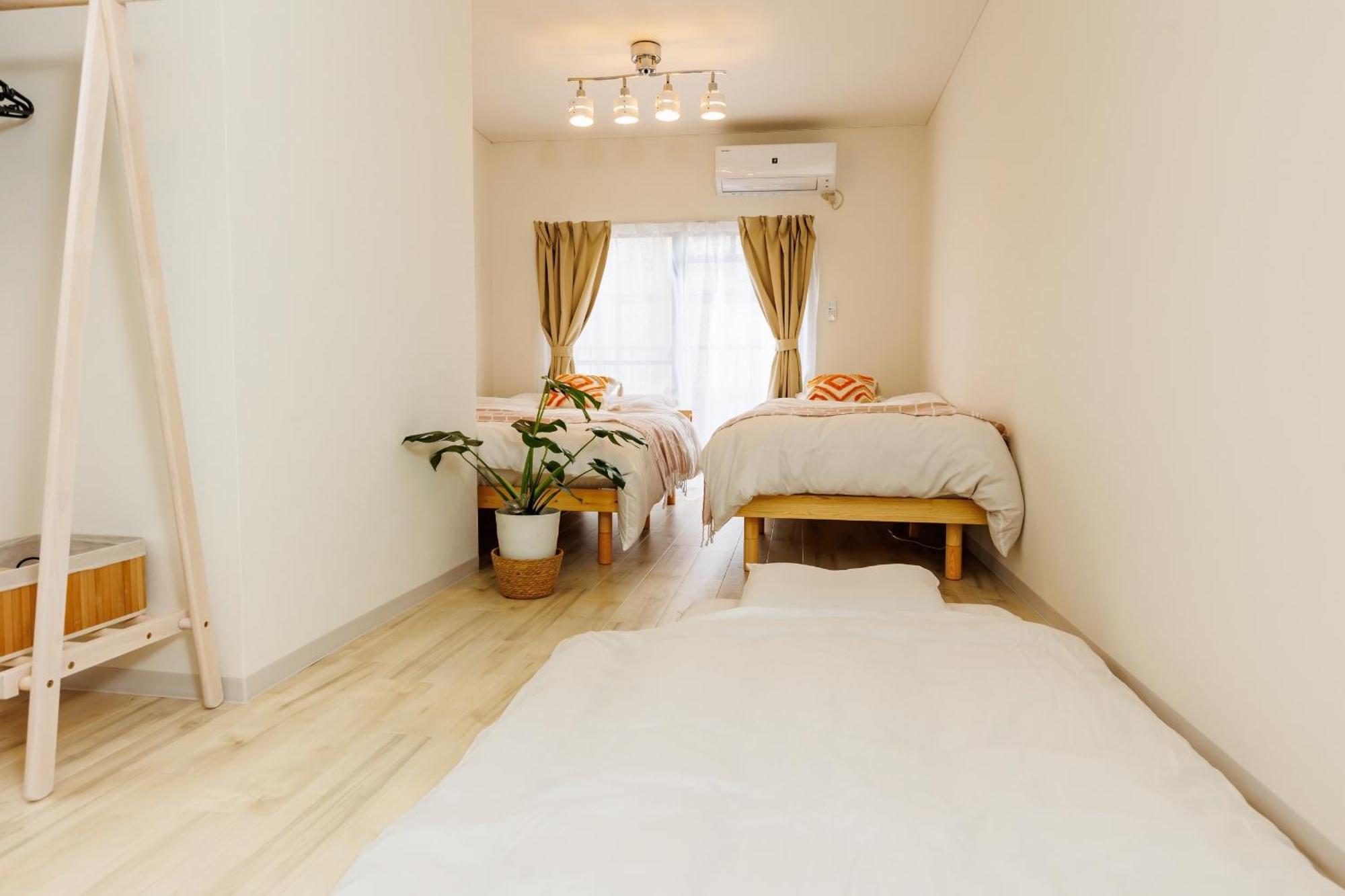 Hideaway Miyakojima Apartment Osaka Bagian luar foto